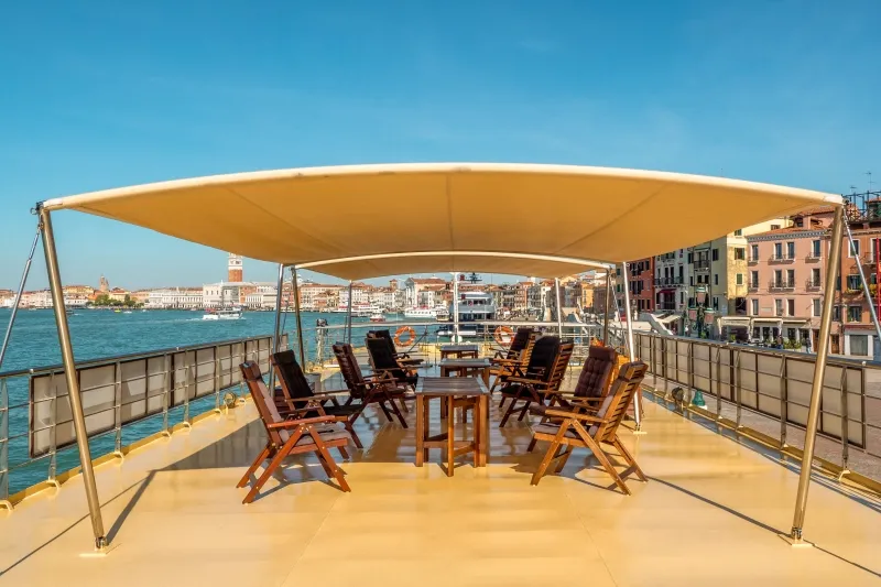 La-Bella-Vita-Sundeck-1-June-2022