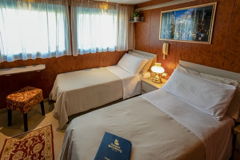 La-Bella-Vita-interior-June-2022