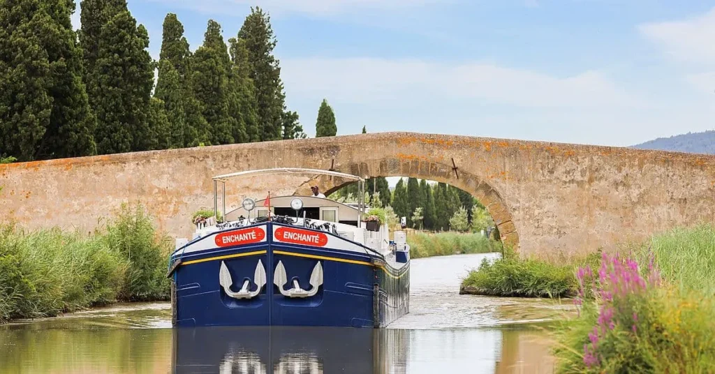 Enchante-Cruising-From-Philippe-1200