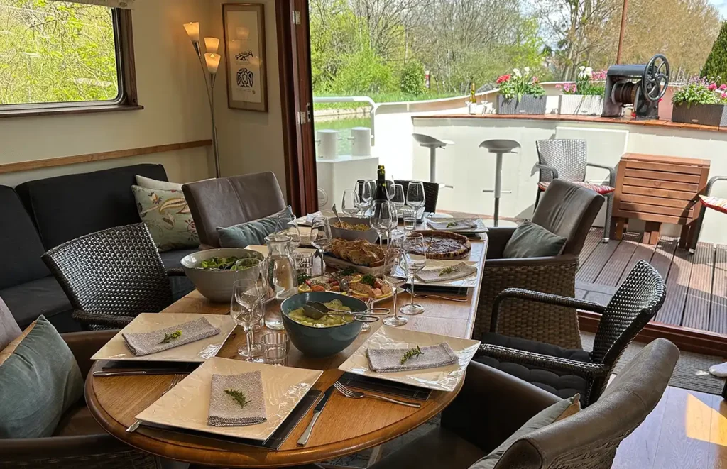 The dining table set aboard the Savoir Vivre
