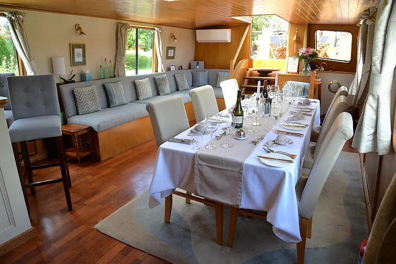 LArt-de-Vivre-Interior-Saloon-Dining-MGS-August-2024-4