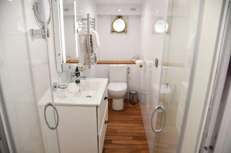 LBE-Stateroom-Vougeot-MGS-May