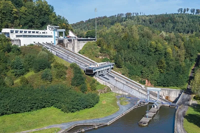 The Arzviller inclined plane boat lift