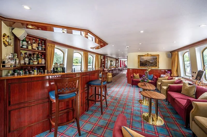 Spirit-of-Scotland-Interior-Saloon-3