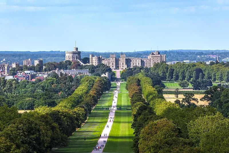 Windsor Castle above the Thames