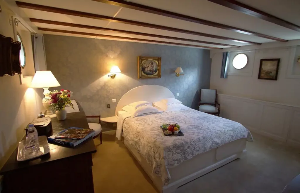 A cabin aboard the Aurora