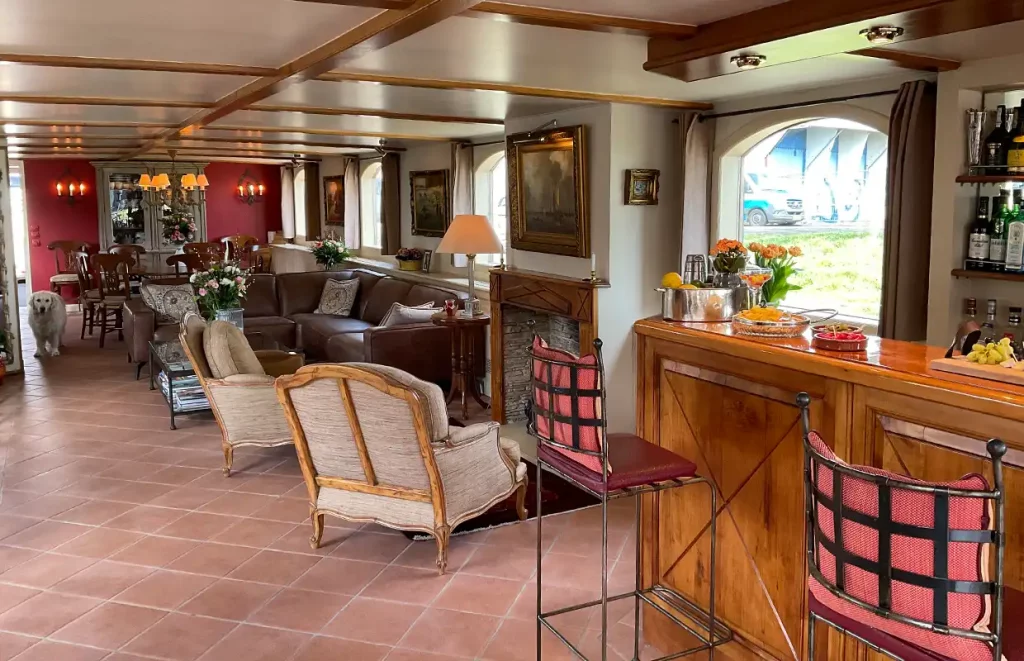 The salon aboard the Aurora opening to the deck through the bay window