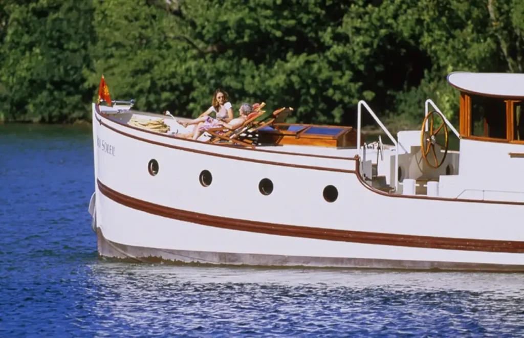 theboat16-1240-1024x661
